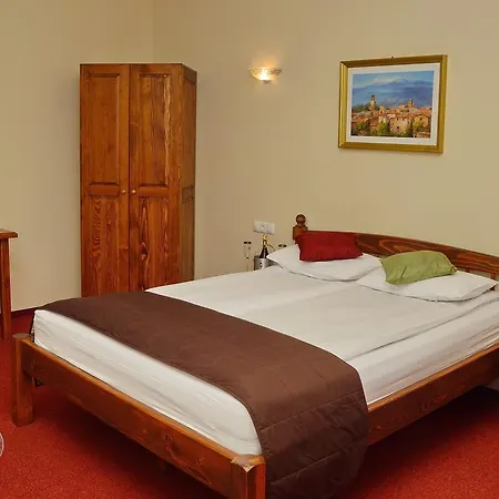 Casa Iacob Готель 3*