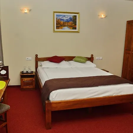 Casa Iacob Готель